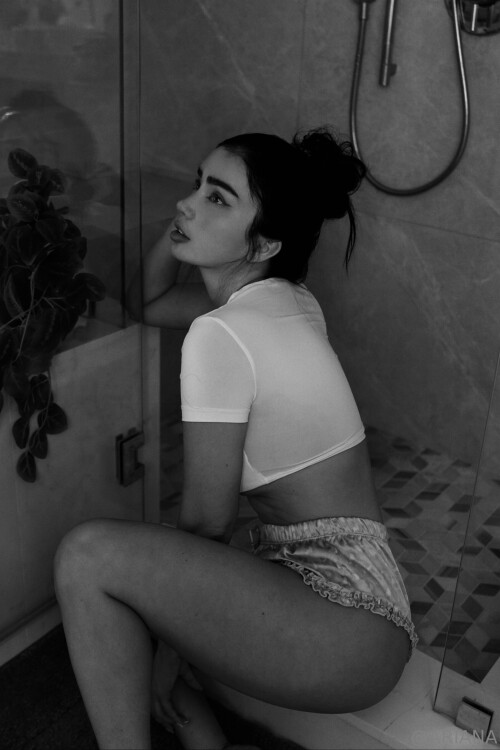 Ariana James Nude Leaked Onlyfans Photo Ariana James Nude Leaked Onlyfans Photo