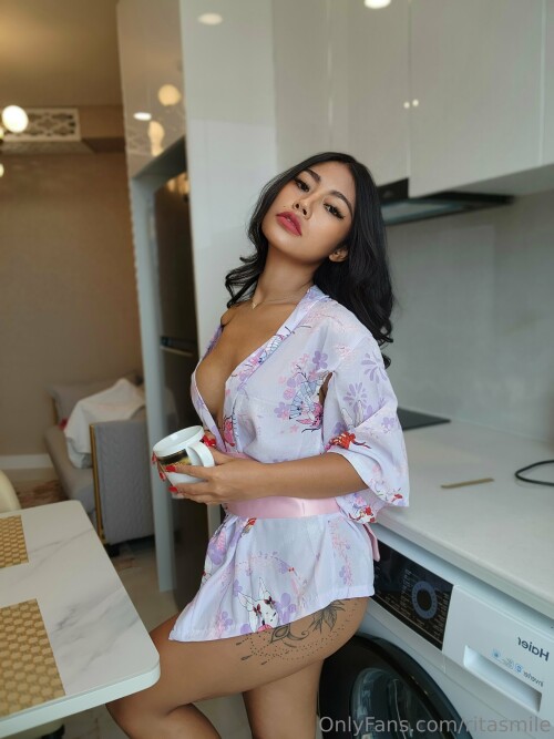 ritasmile / Rita Nude Leaked Onlyfans Photo