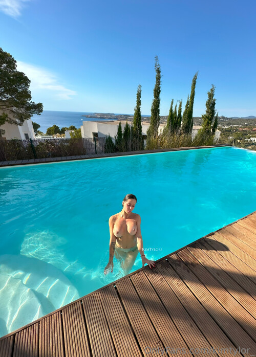 KimTylor Nude Leaked Onlyfans Photo