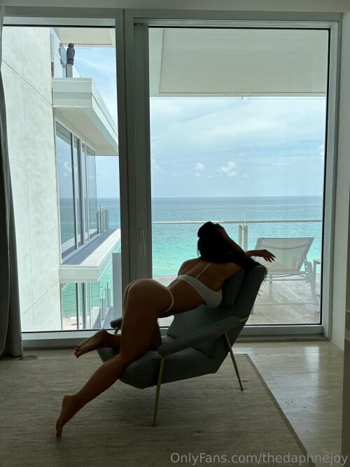 DaphneJoy Nude Leaked Onlyfans Photo DaphneJoy Nude Leaked Onlyfans Photo