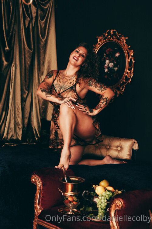 Danielle Colby Nude Leaked Onlyfans Photo Danielle Colby Nude Leaked Onlyfans Photo