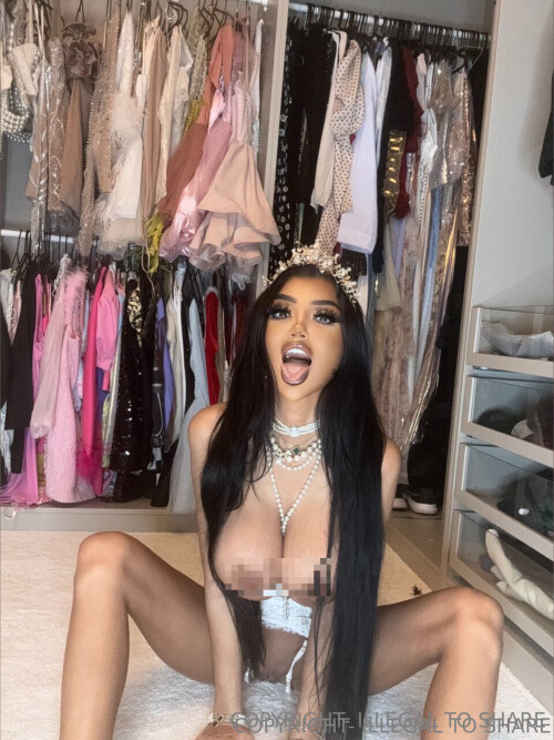 Chloe Khan Nude Leaked Onlyfans Photo