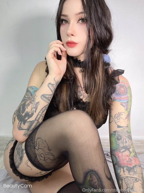 Laura Maya aka stephaniedfiore Nude Leaked Onlyfans Photo Laura Maya aka stephaniedfiore Nude Leaked Onlyfans Photo