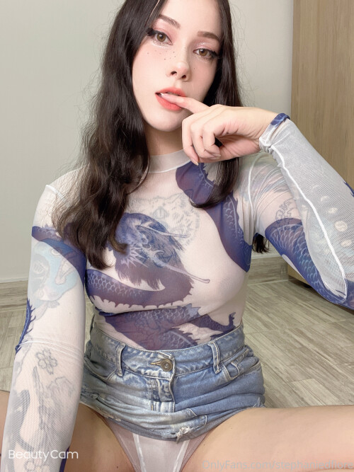 Laura Maya aka stephaniedfiore Nude Leaked Onlyfans Photo Laura Maya aka stephaniedfiore Nude Leaked Onlyfans Photo