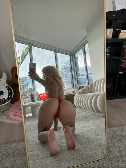 Notsick3 Keaton Belle Nude Leaked Onlyfans Photo Notsick3 Keaton Belle Nude Leaked Onlyfans Photo