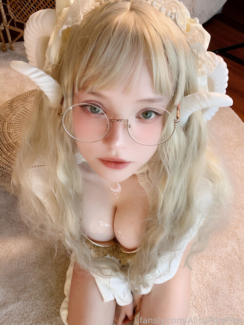 Rocksy Light / AlisaPikaPika Nude Leaked Onlyfans Photo Rocksy Light / AlisaPikaPika Nude Leaked Onlyfans Photo