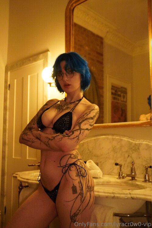 Lyra Crow | lyracr0w0 Nude Leaked Onlyfans Photo Lyra Crow | lyracr0w0 Nude Leaked Onlyfans Photo