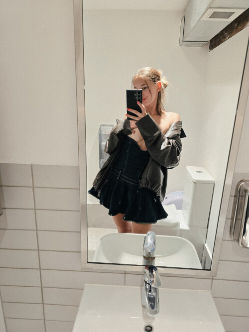 3000x4000_17051a2dbc99af551e9c0835fb2631989a2fb8f7b101133e.jpg