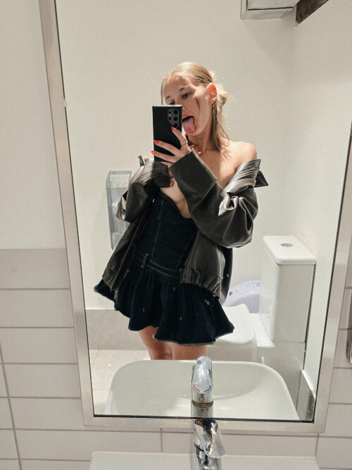 3000x4000_3d4d5bf7b6c31a9375f12df64e52265814bc45f3aaad8c41.jpg