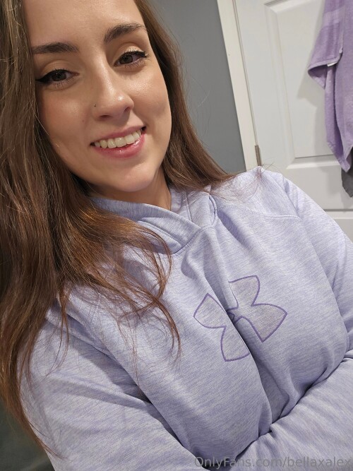 Bella Rose / bellarose1999 / bellaxalex Nude Leaked Onlyfans Photo Bella Rose / bellarose1999 / bellaxalex Nude Leaked Onlyfans Photo
