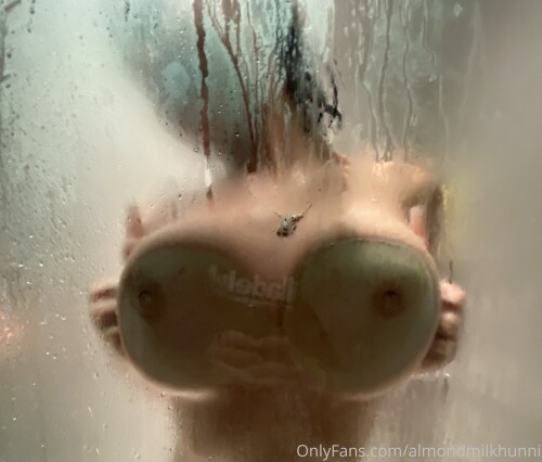 AlmondMilkHunni Nude Leaked Onlyfans Photo AlmondMilkHunni Nude Leaked Onlyfans Photo