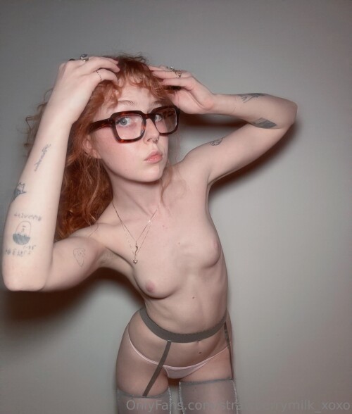 strawberrymilk_xoxo Nude Leaked Onlyfans Photo strawberrymilk_xoxo Nude Leaked Onlyfans Photo
