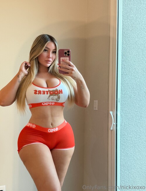 Carlinicki/Nickixoxo Nude Leaked Onlyfans Photo