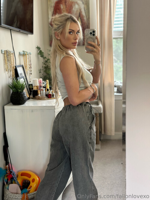 Fallonlovexo Nude Leaked Onlyfans Photo Fallonlovexo Nude Leaked Onlyfans Photo