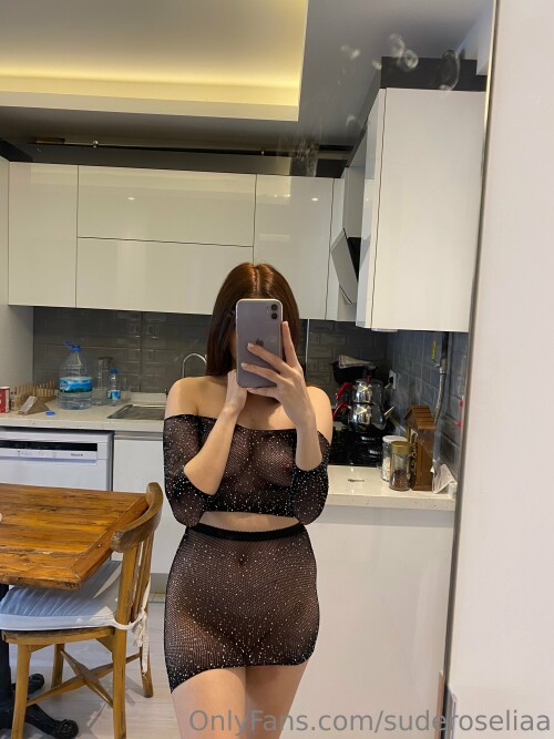 suderoselia Nude Leaked Onlyfans Photo suderoselia Nude Leaked Onlyfans Photo