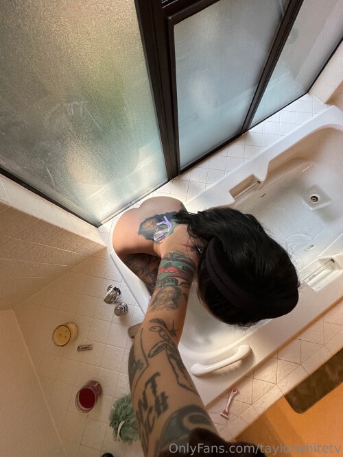 Taylor White | taylorwhitetv Nude Leaked Onlyfans Photo