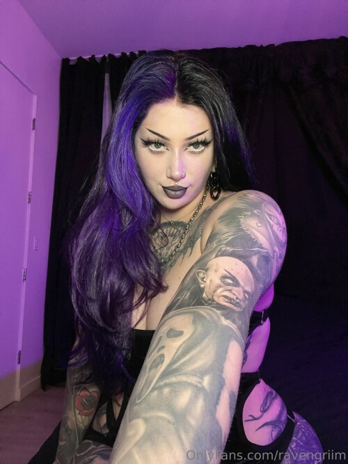 Dakota Alexandra | ravengriim Nude Leaked Onlyfans Photo