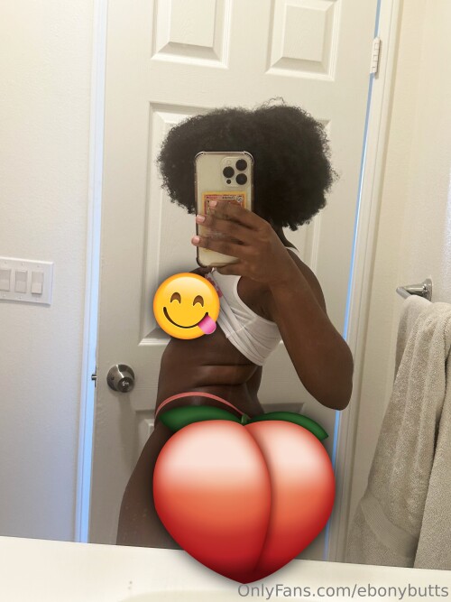Ebony Butts / PastaToots Nude Leaked Onlyfans Photo