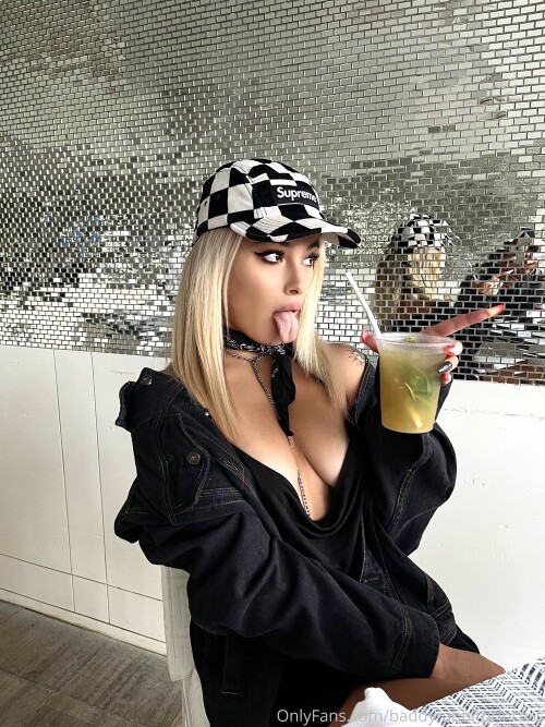Juliana Valentina Nude Leaked Onlyfans Photo Juliana Valentina Nude Leaked Onlyfans Photo