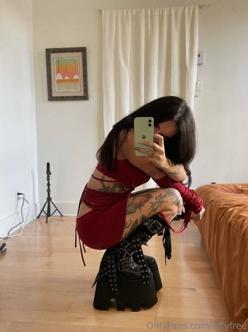 effycutiexx Nude Leaked Onlyfans Photo effycutiexx Nude Leaked Onlyfans Photo