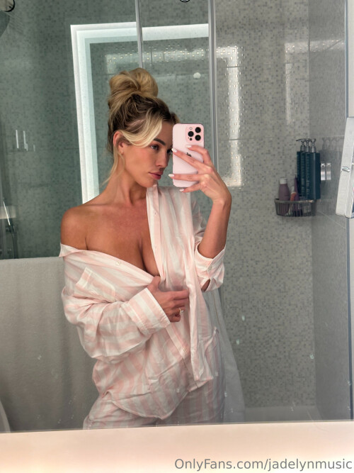 Jadelynmusic | Jadelyn Breier Nude Leaked Onlyfans Photo Jadelynmusic | Jadelyn Breier Nude Leaked Onlyfans Photo