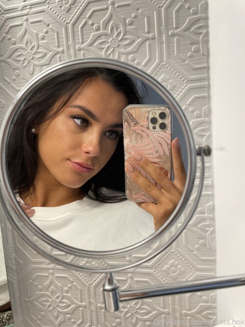 Carlotta.bnk Nude Leaked Onlyfans Photo Carlotta.bnk Nude Leaked Onlyfans Photo