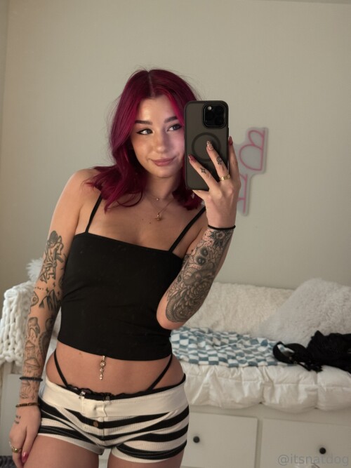 itsnatdog - mfbabyrain Nude Leaked Onlyfans Photo