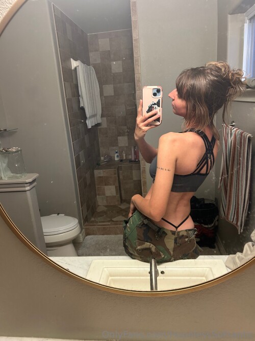 Hopelesssofrantic Nude Leaked Onlyfans Photo Hopelesssofrantic Nude Leaked Onlyfans Photo