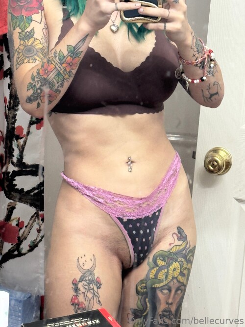 BelleCurves | Meebo | Puzzled_Periwinkle | Allison Warfield Nude Leaked Onlyfans Photo