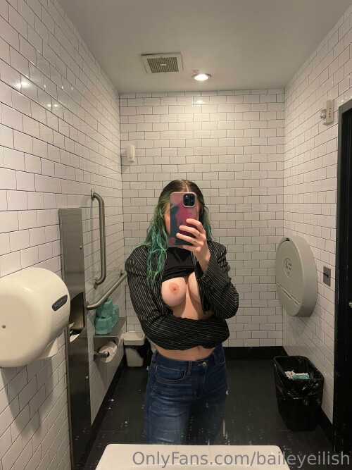 Bailey Eilish / baileyeilishxo / baileyeilish69 Nude Leaked Onlyfans Photo Bailey Eilish / baileyeilishxo / baileyeilish69 Nude Leaked Onlyfans Photo