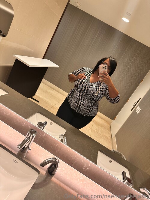 3024x4032_632af3850bad497865b1852c4ea5004ec294832252c99c9a.jpg