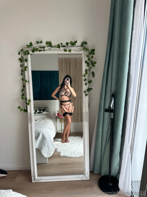 Atomicbrunette18 Nude Leaked Onlyfans Photo