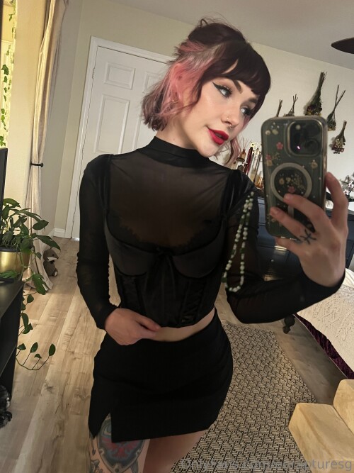 enrapturesg | enrapturex | elise tails Nude Leaked Onlyfans Photo