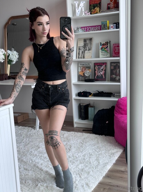 itsnatdog - mfbabyrain Nude Leaked Onlyfans Photo