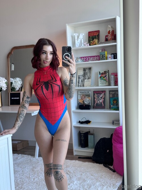 itsnatdog - mfbabyrain Nude Leaked Onlyfans Photo