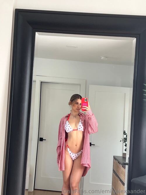 Emily Alexander Nude Leaked Onlyfans Photo Emily Alexander Nude Leaked Onlyfans Photo