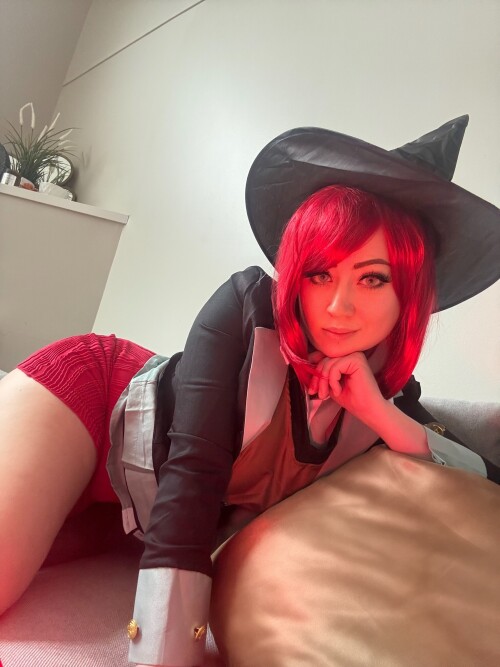 Poisyn Ivy Nude Leaked Onlyfans Photo Poisyn Ivy Nude Leaked Onlyfans Photo