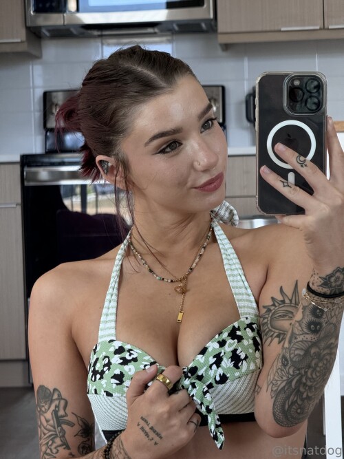 itsnatdog - mfbabyrain Nude Leaked Onlyfans Photo