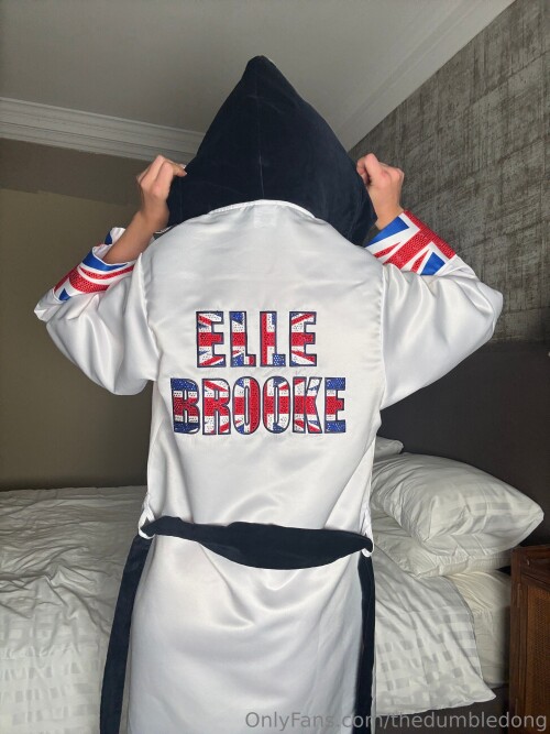Elle Brooke Nude Leaked Onlyfans Photo Elle Brooke Nude Leaked Onlyfans Photo