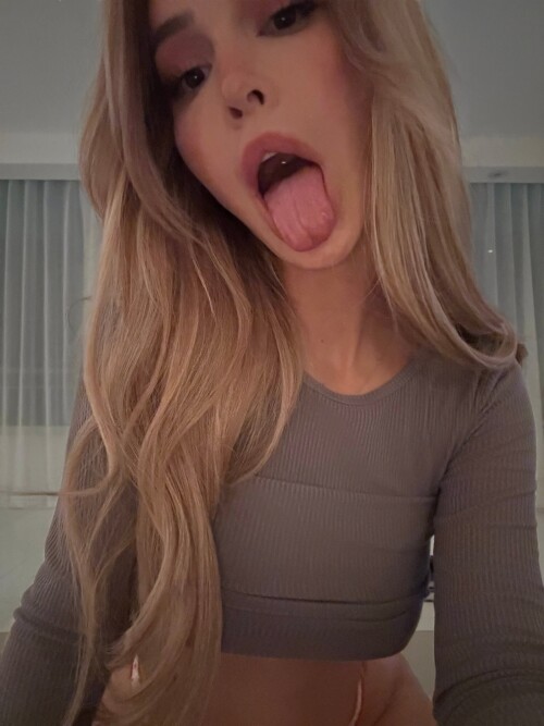 Hustle with Ann Nude Leaked Onlyfans Photo Hustle with Ann Nude Leaked Onlyfans Photo