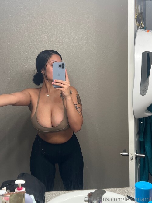 adianababyxo Nude Leaked Onlyfans Photo adianababyxo Nude Leaked Onlyfans Photo