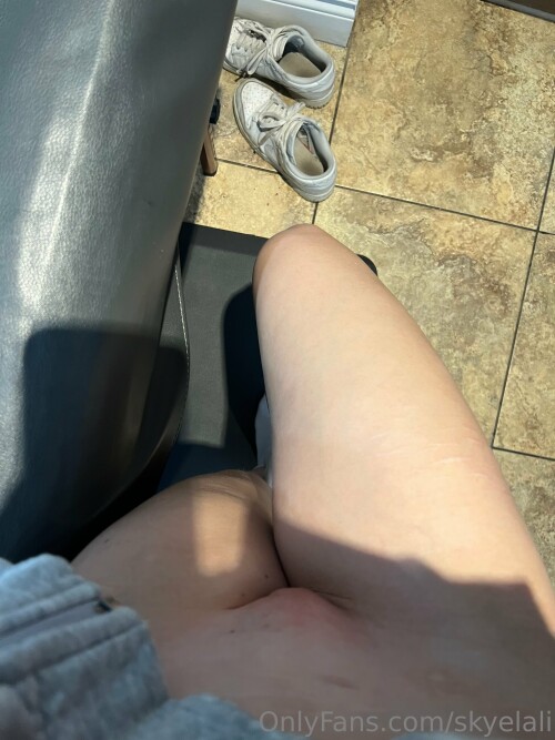Alanna Laliberte / Alannaskyelali Nude Leaked Onlyfans Photo Alanna Laliberte / Alannaskyelali Nude Leaked Onlyfans Photo