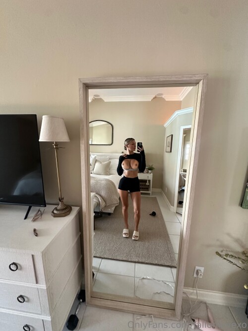 Fallonlovexo Nude Leaked Onlyfans Photo Fallonlovexo Nude Leaked Onlyfans Photo
