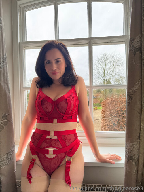Charlie Rose Nude Leaked Onlyfans Photo