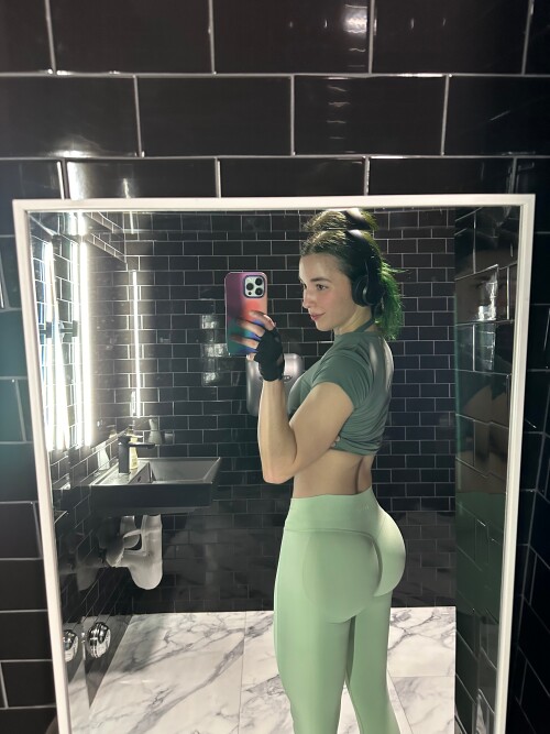 Bailey Eilish / baileyeilishxo / baileyeilish69 Nude Leaked Onlyfans Photo Bailey Eilish / baileyeilishxo / baileyeilish69 Nude Leaked Onlyfans Photo