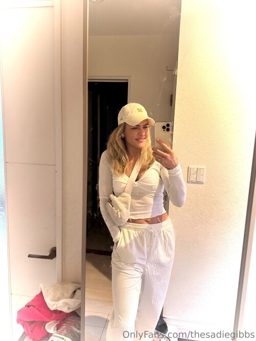 Sadie Gibbs Nude Leaked Onlyfans Photo Sadie Gibbs Nude Leaked Onlyfans Photo