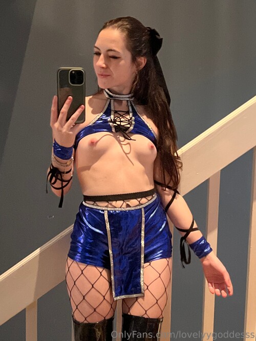 Chloebellexo/sthrnbellexo/lovelyygoddesss Nude Leaked Onlyfans Photo Chloebellexo/sthrnbellexo/lovelyygoddesss Nude Leaked Onlyfans Photo
