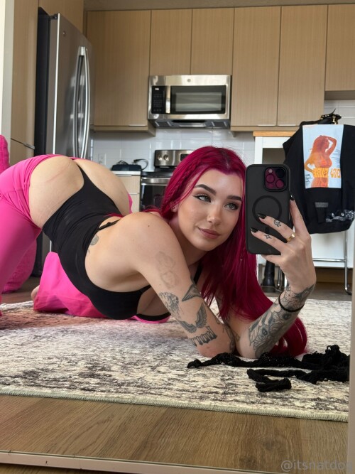 itsnatdog - mfbabyrain Nude Leaked Onlyfans Photo
