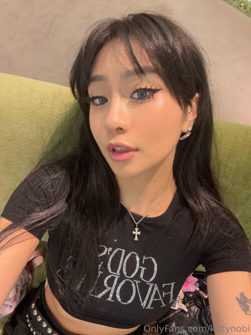 kittynobi | tiffanobi Nude Leaked Onlyfans Photo