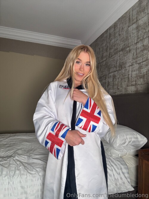 Elle Brooke Nude Leaked Onlyfans Photo Elle Brooke Nude Leaked Onlyfans Photo
